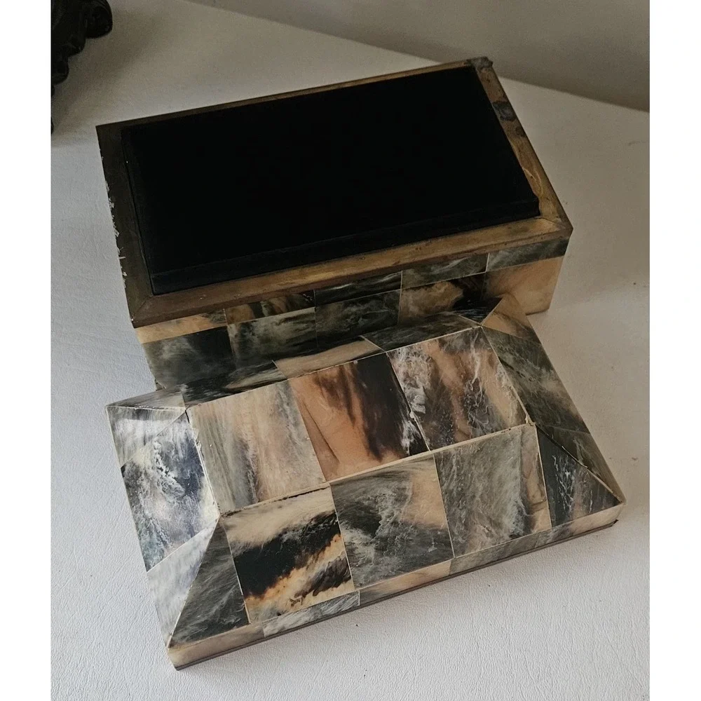Vintage Tessellated Horn Trinket Box With Brass Trim